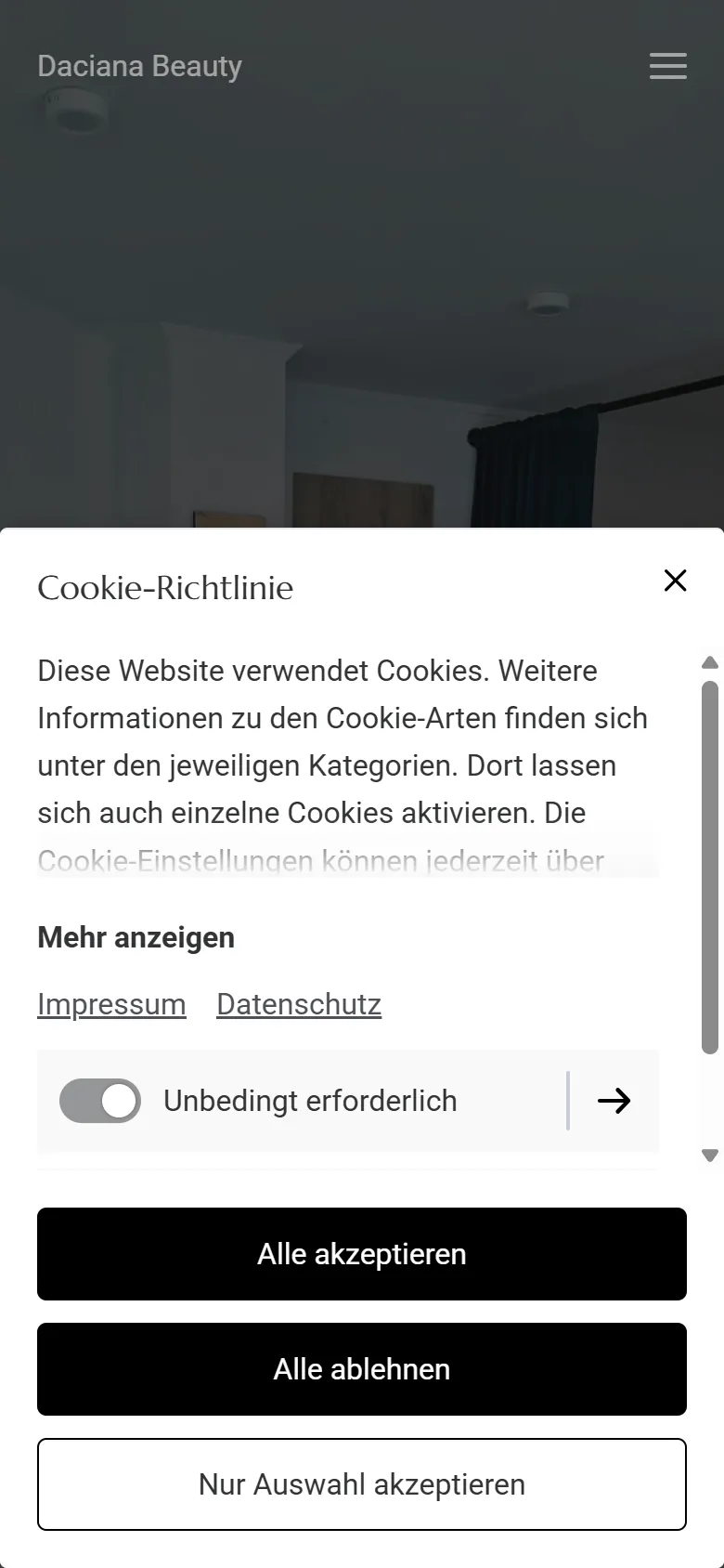 Alte Startseite auf dem Handy mit Jimdos Cookie-Banner über dem Inhalt